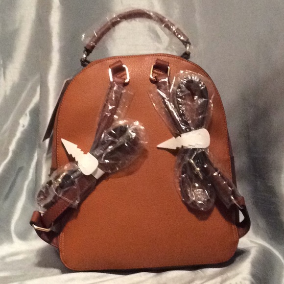 Contrast Pocket Backpack Purse